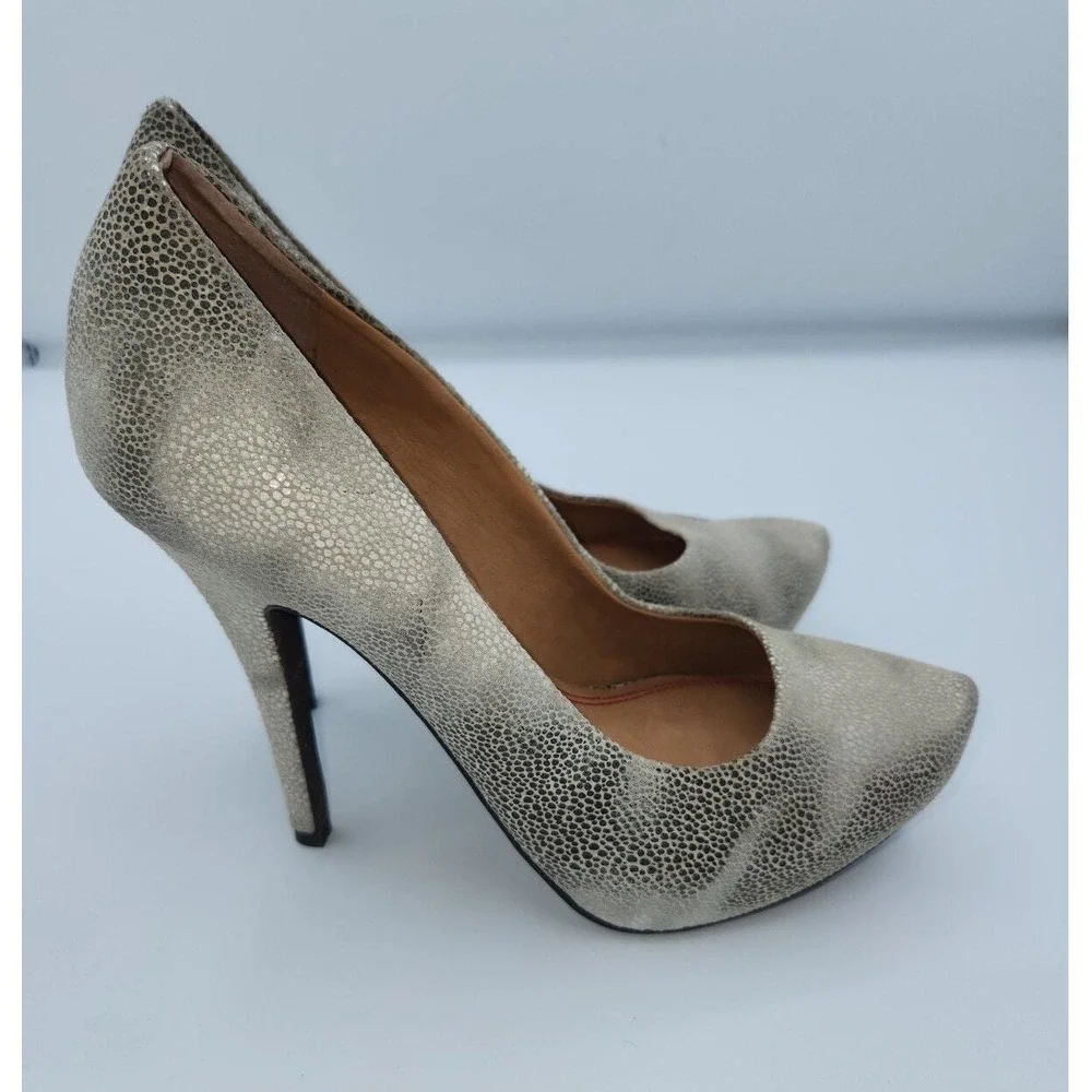 5 48 Womens Lilla Textured Pointed Toe Stiletto Heels‎ Size 37 1/2 US 7.5
